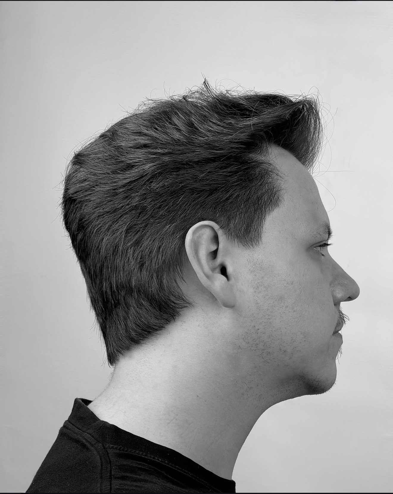 Текстурная стрижка с объёмным верхом